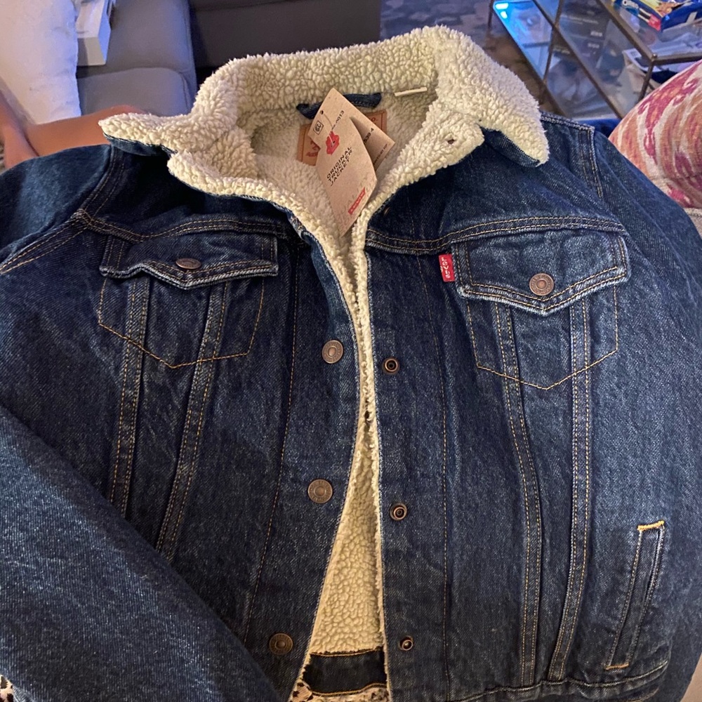 Levis trucker Sherpa lined jacket